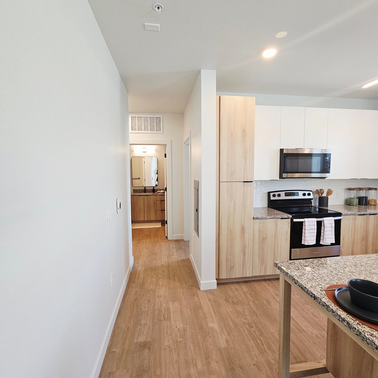 Brand New 2 Bed 2 Bath Apartment Longmont 