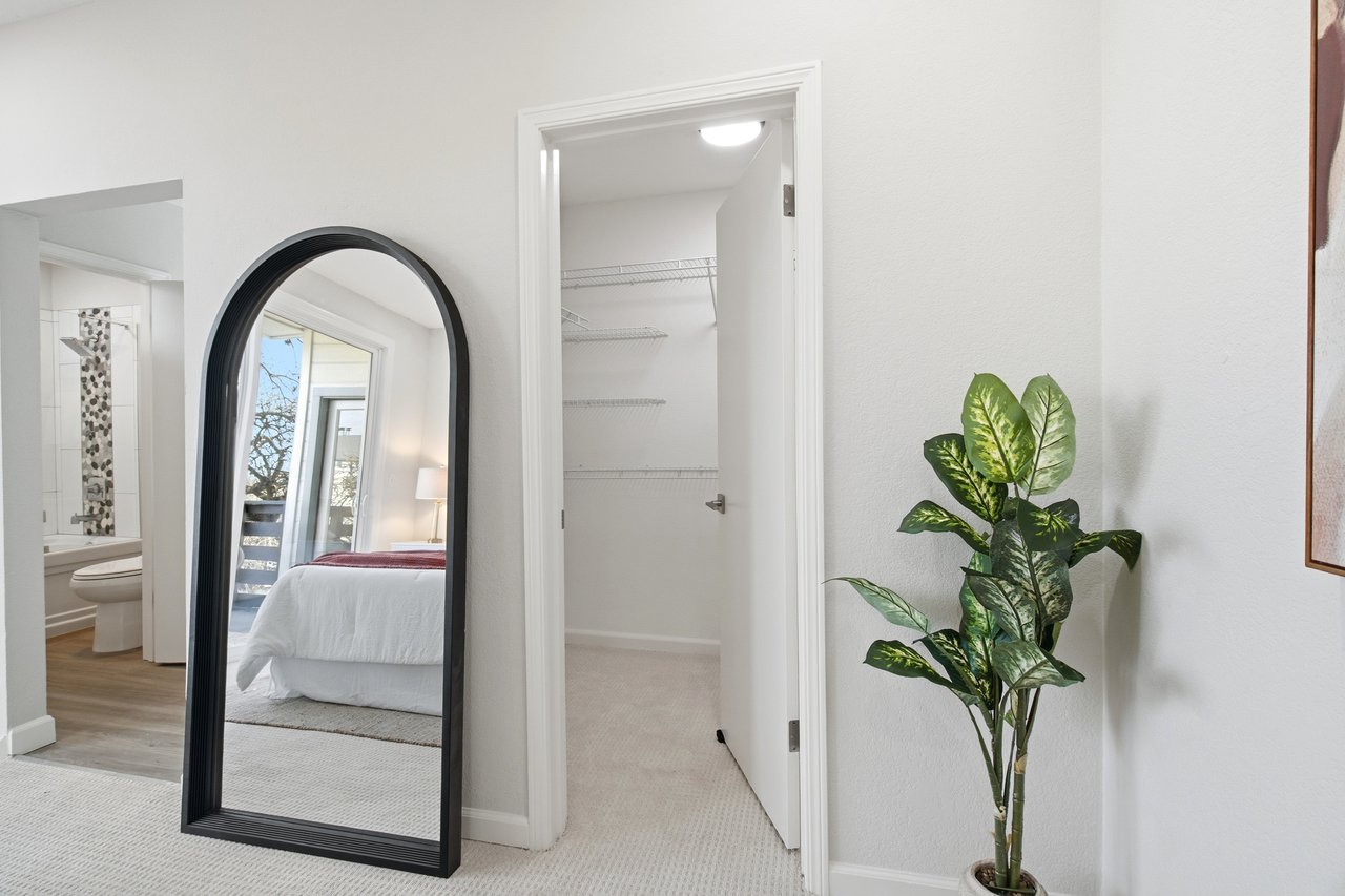 929 East El Camino Real 317E