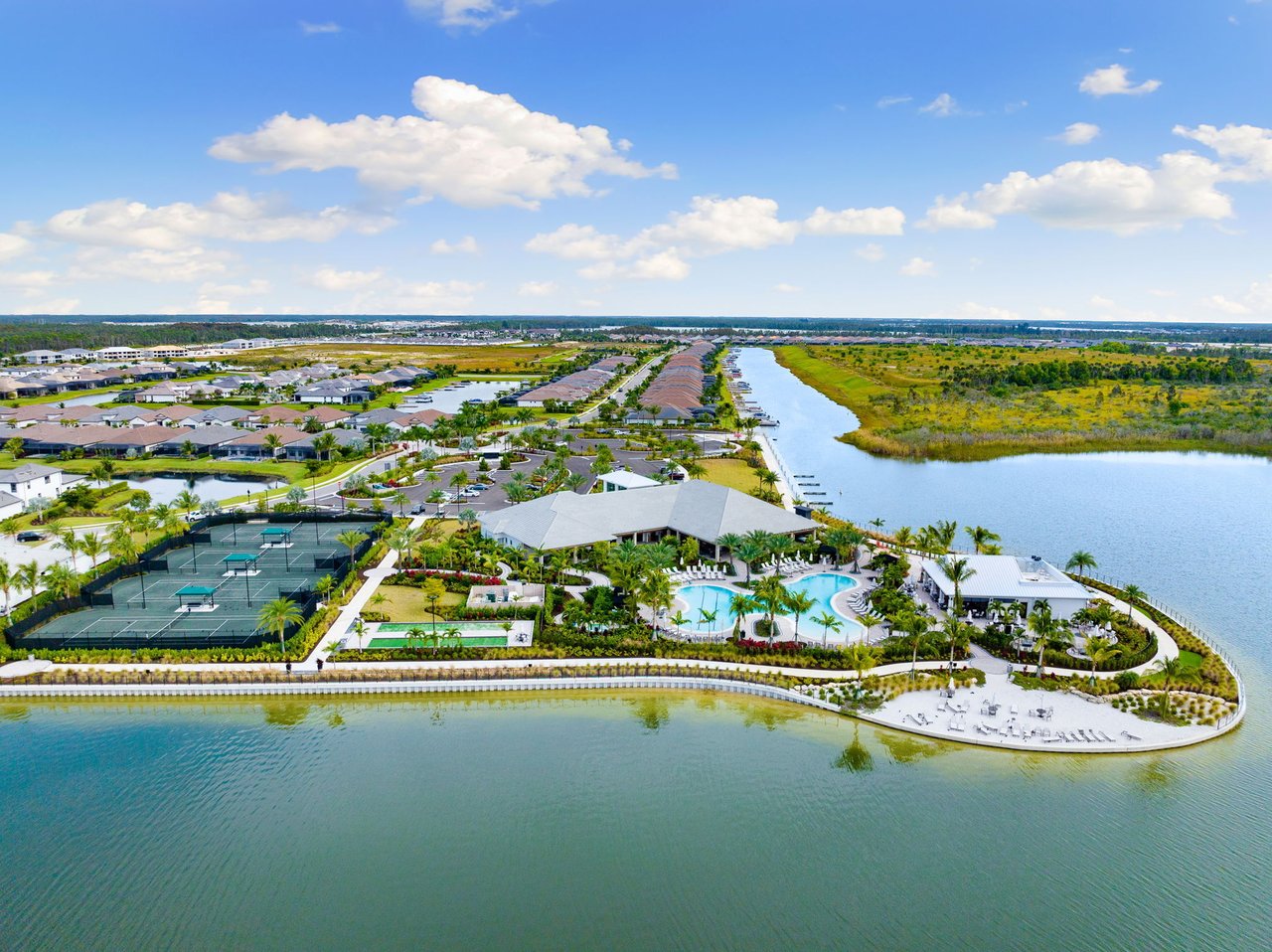 Esplanade Lake Club