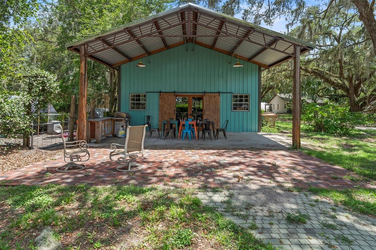 Dirty Dog Farm, Leesburg FL