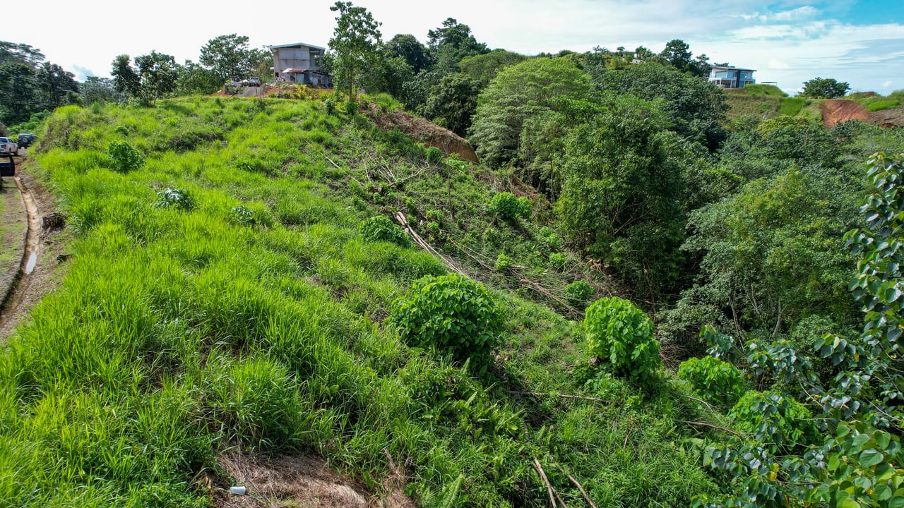 Unobstructed Sunset View Property in Ojochal Costa Rica