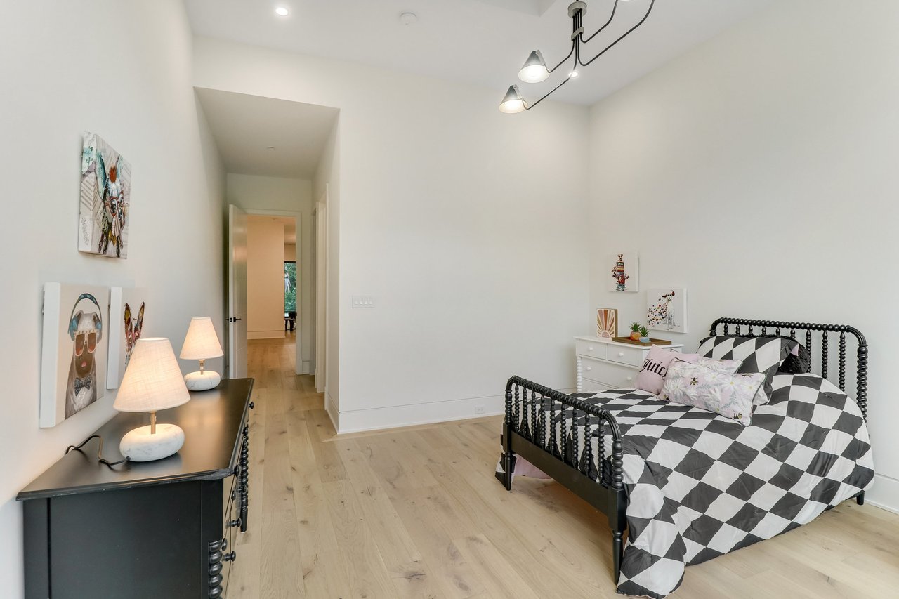 	  	1138 Basil Rd, Mclean, VA 22101