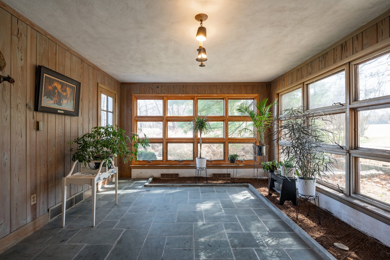 2016 Stonesthrow Road