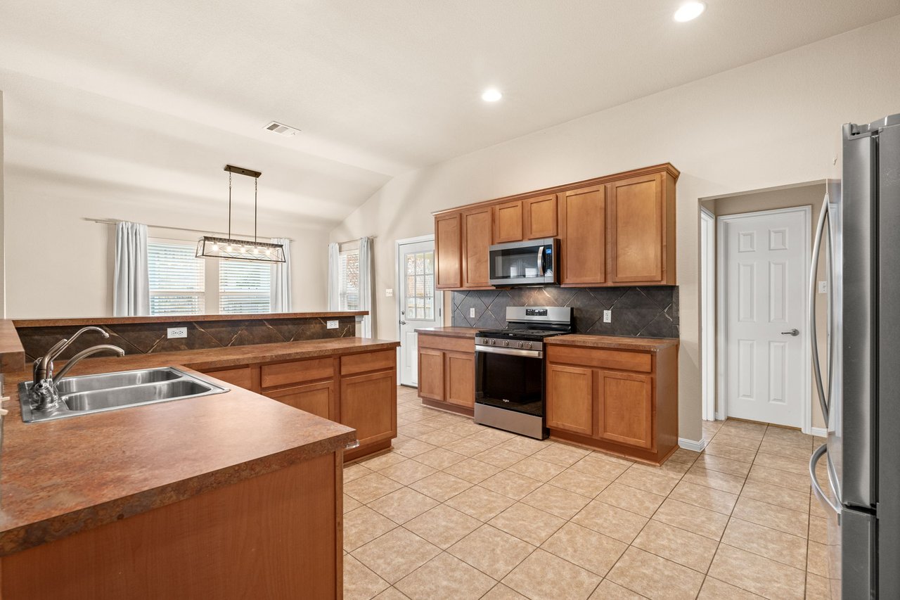 226 Fresno Springs