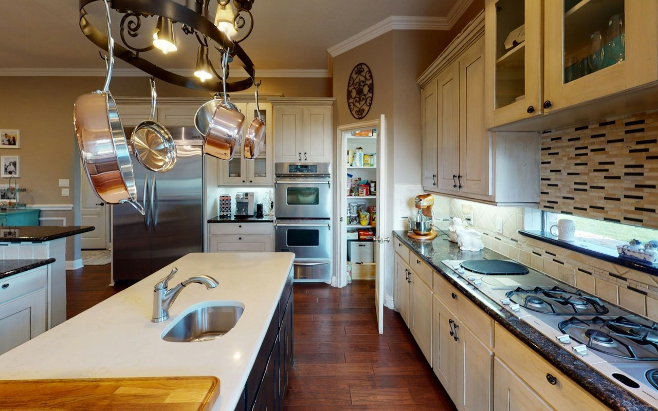 Buyers Carmel CA Homes Discuss Different Home Buying Opinions