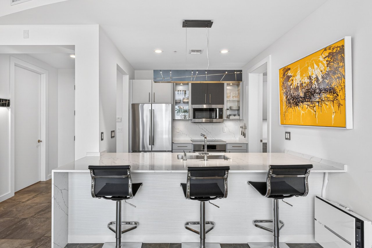 365 SE 6th Avenue 404