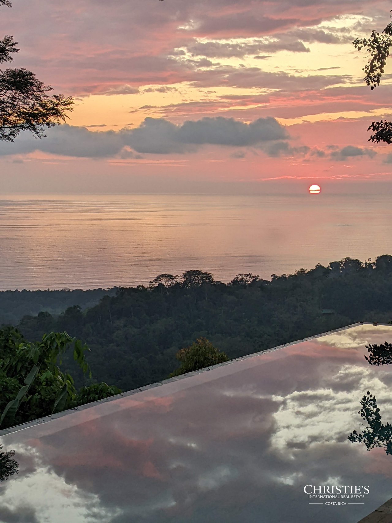 The Zen Villa | Award-Winning Teak Luxury Home with Ocean Views 
