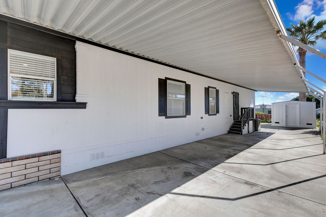 8651 Foothill Boulevard 42