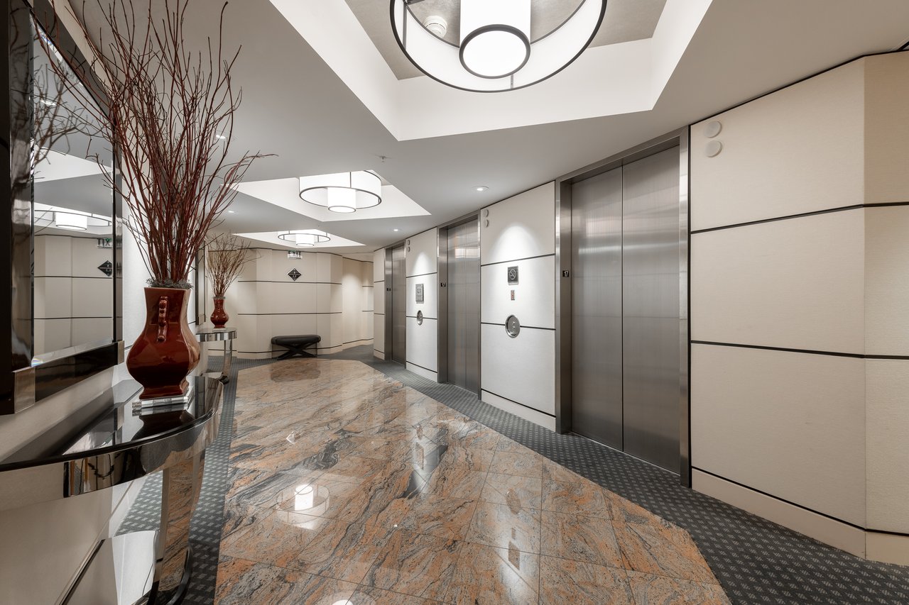 10490 Wilshire Blvd #1705