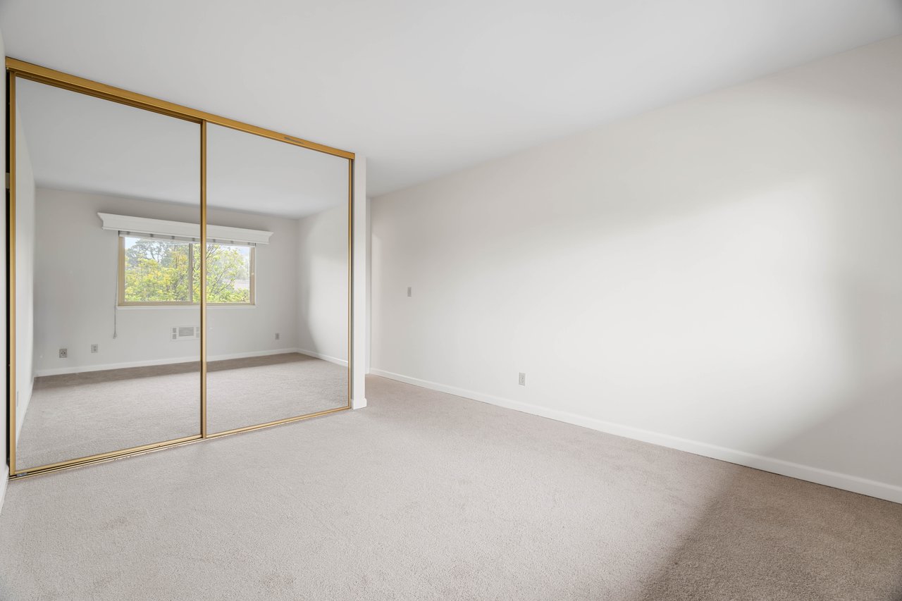 100 East Middlefield Road 6G