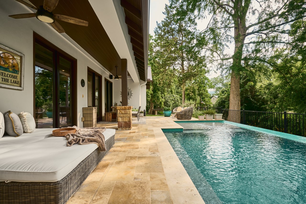 4711 Laguna