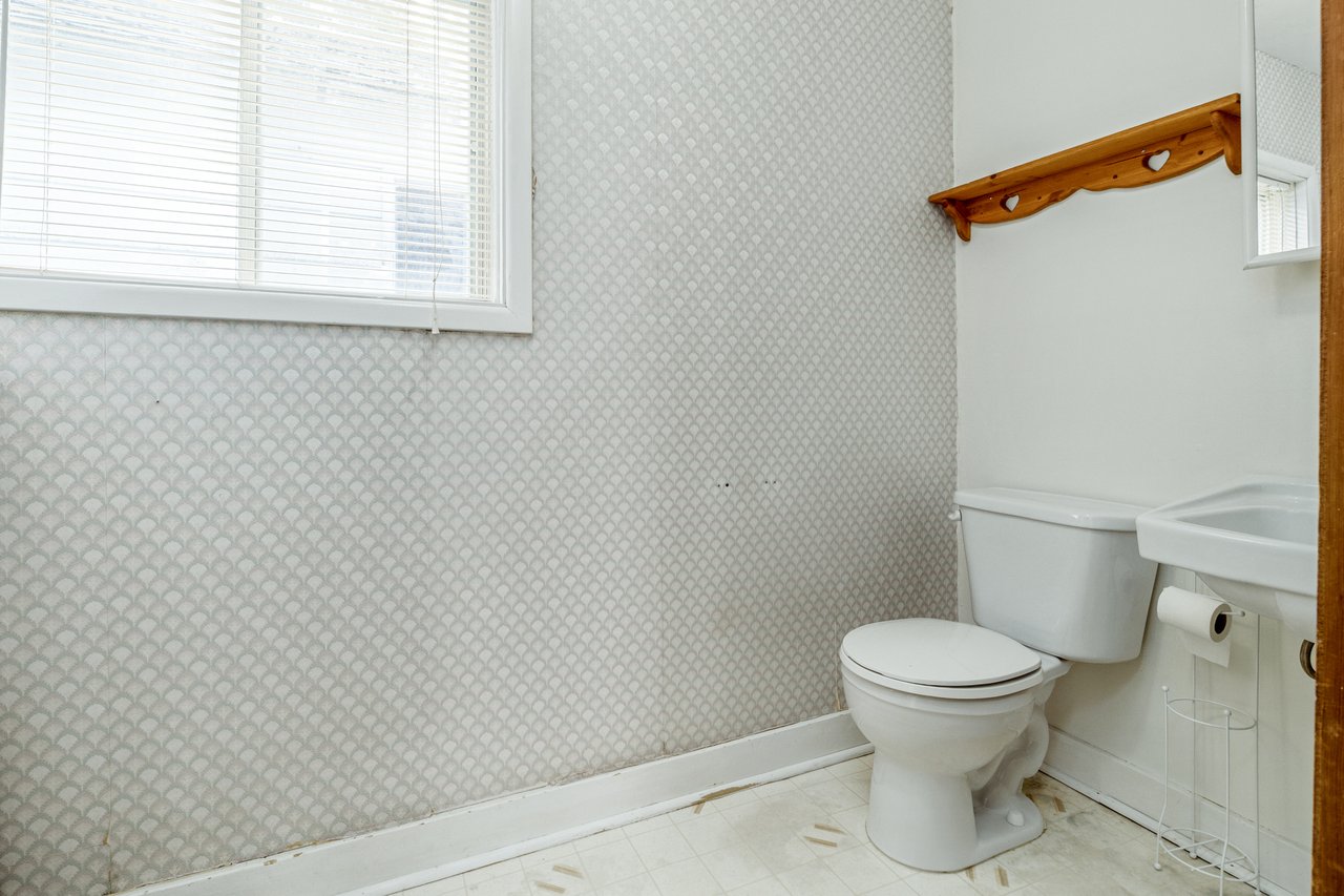 216 Street Unit: 2729