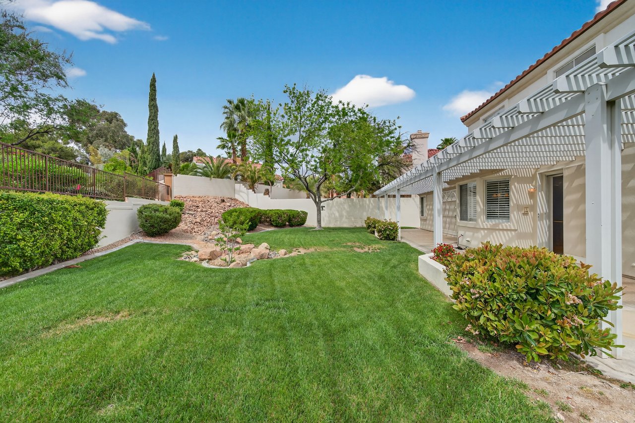 9437 Churchill Downs Dr