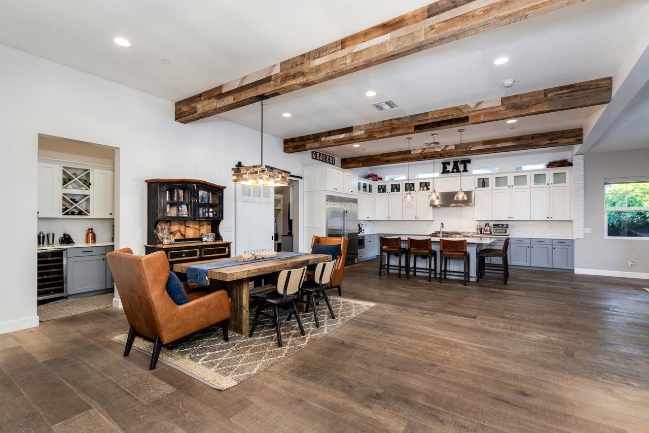 6647 E Calle Redondo