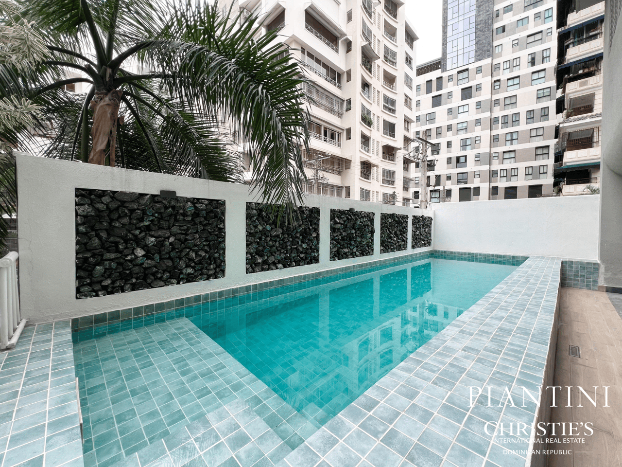 Piantini Condo, Santo Domingo.