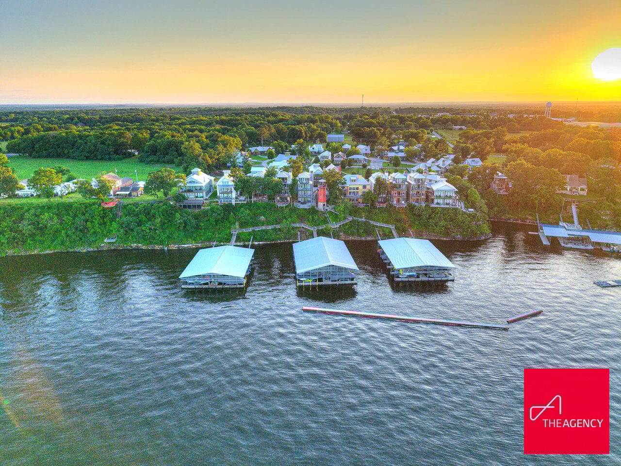 Listing of the Week  Luxury Lake Living at Grand Lake – 37271 S Cliff Crest Drive | Langley, Oklahoma - Wyatt Poindexter - The Agency 