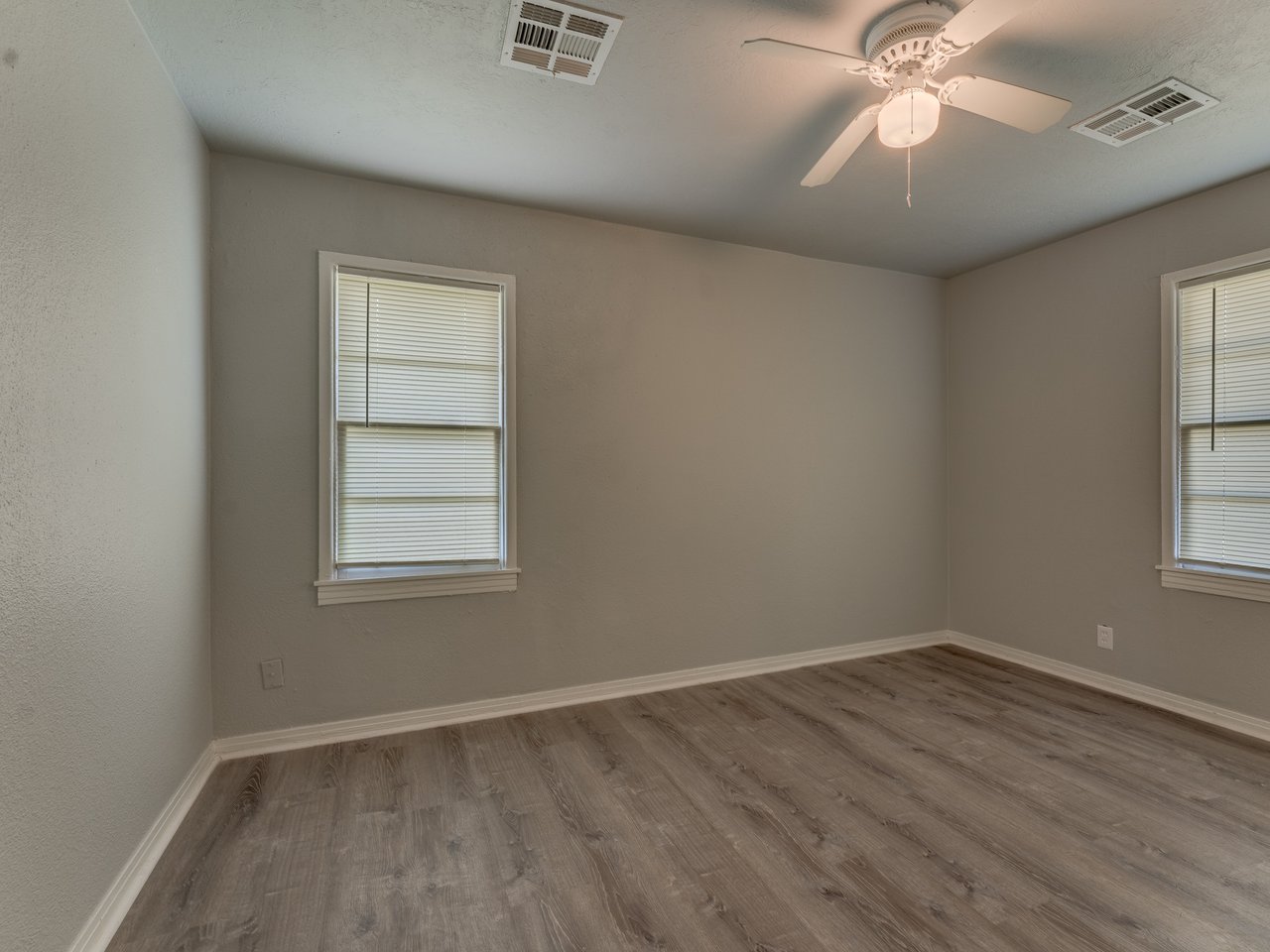 1413 Sherry Lane, Shawnee, OK 74801