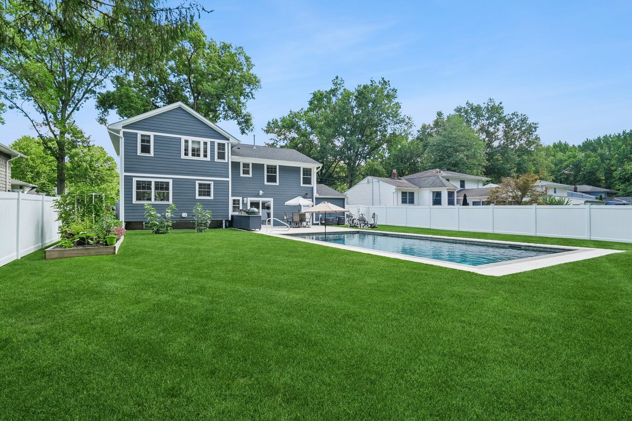 25 Ascot Way, Summit, NJ 07901