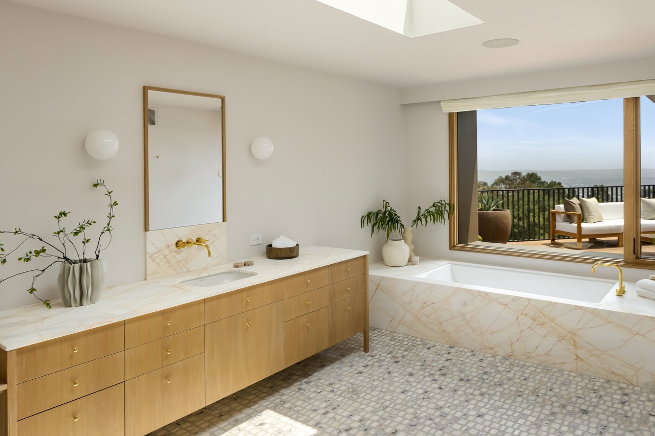 1849 Rising Glen Rd, Sunset Strip