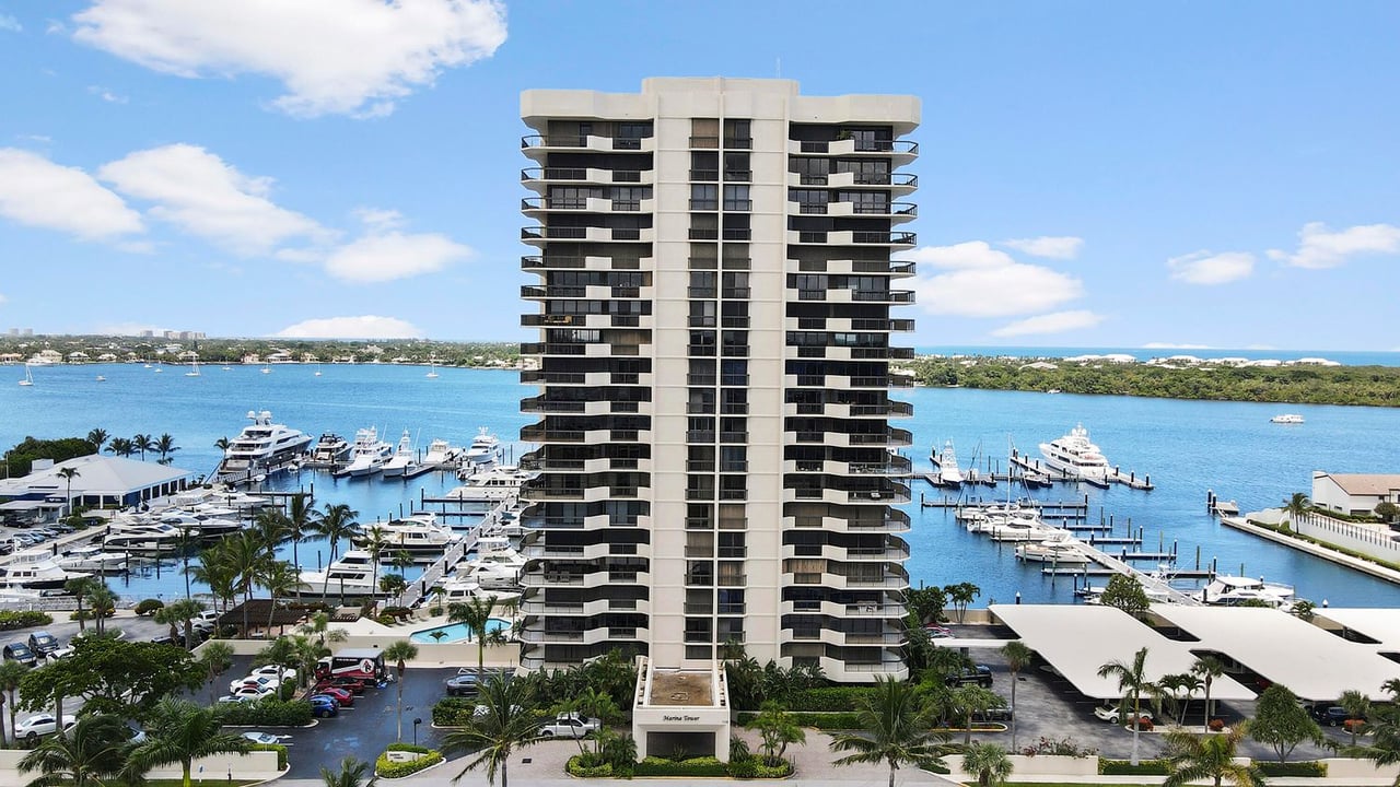 108 Lakeshore Dr Unit 1539