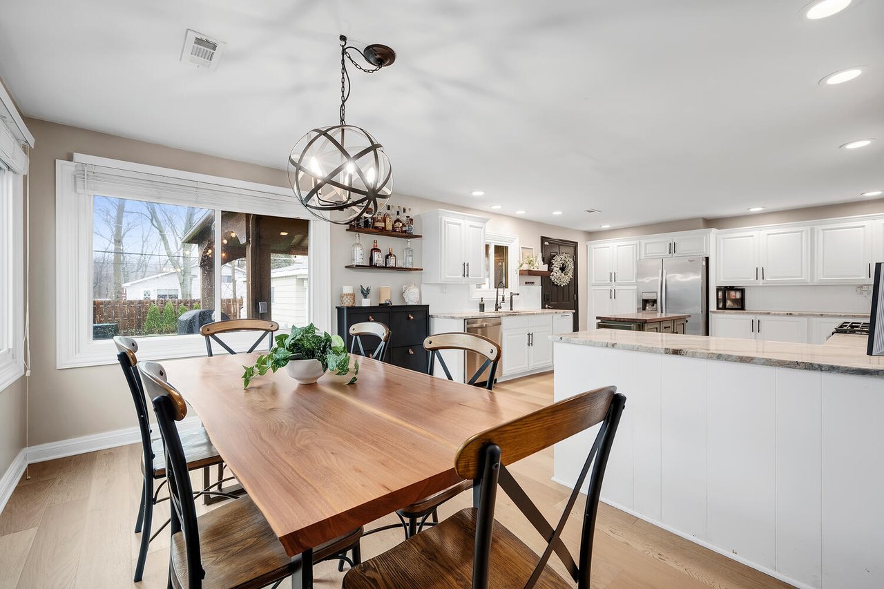 0S725 East St, Winfield IL – Updated Farmhouse with Charm, Space, and Location