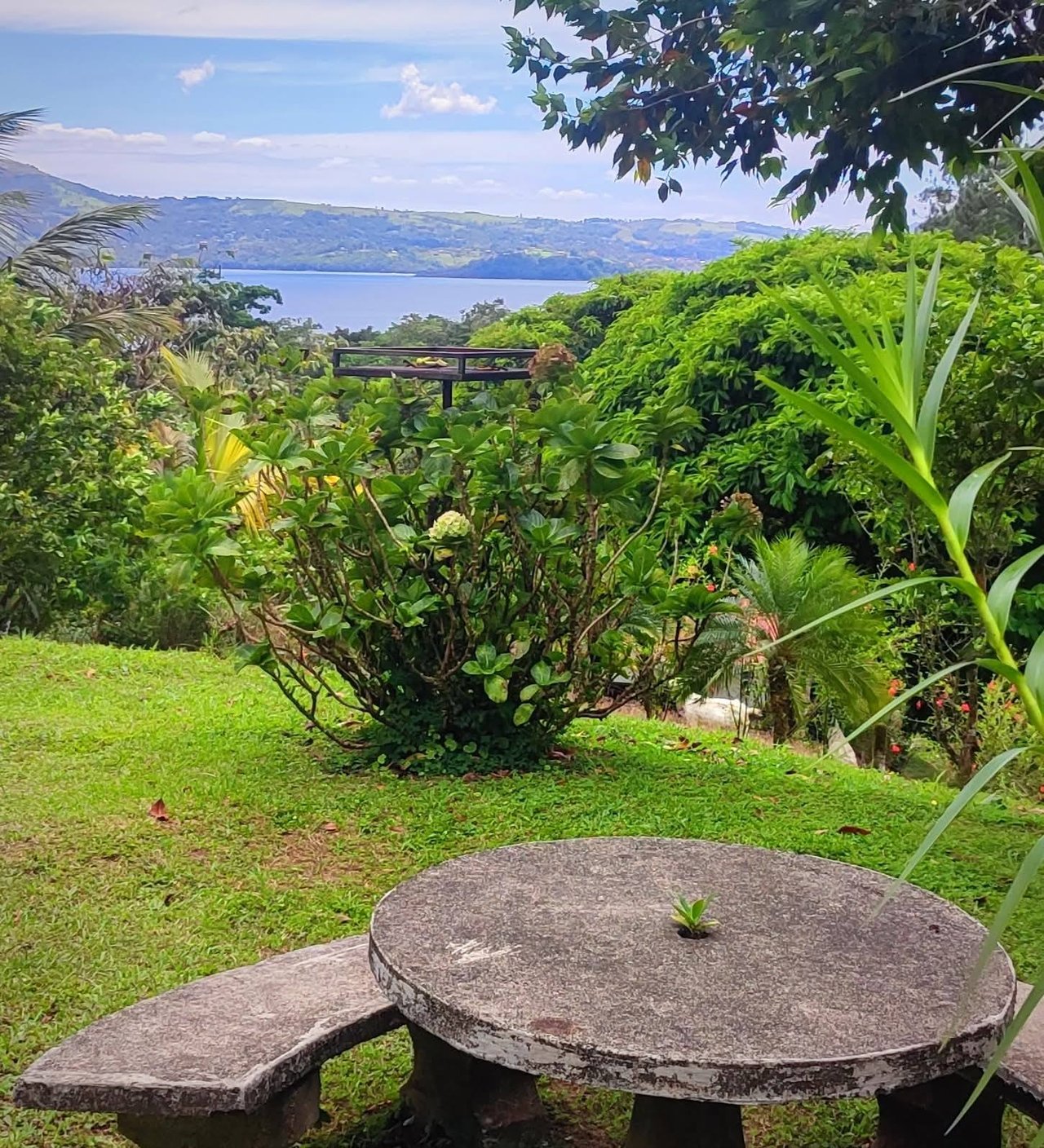LakeGardens Arenal Condos: Furnished Villas for Sale from $99,900 to $159,000 | Lake Arenal, Costa Rica