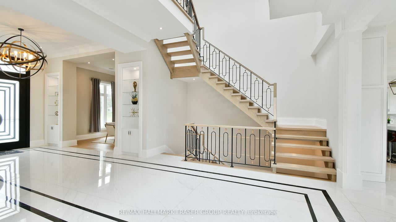 3708 Vivian Rd Whitchurch-Stouffville