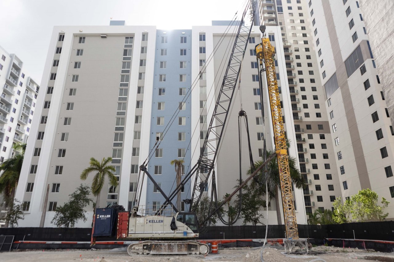 July 2025 Construction Begins on 26-Story Apartment Tower in Brickell