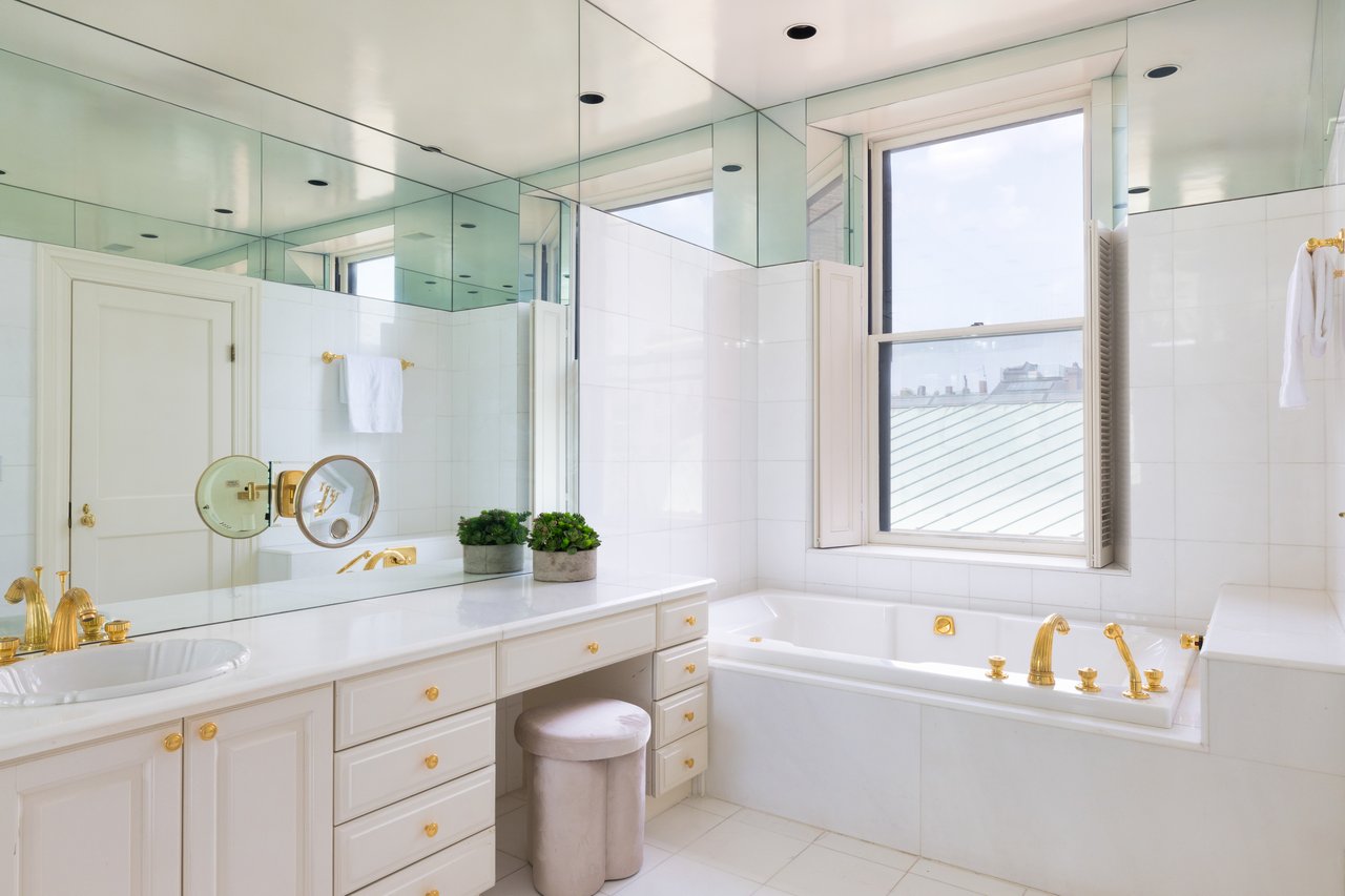 33 Commonwealth Ave #5