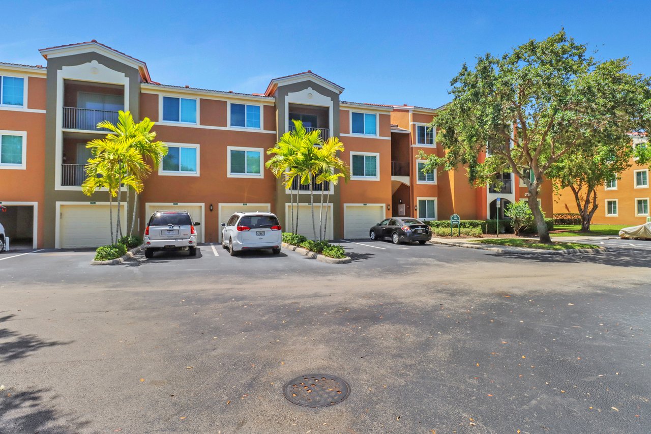 1205 Reserve WAY # 306 Unit: 8-306