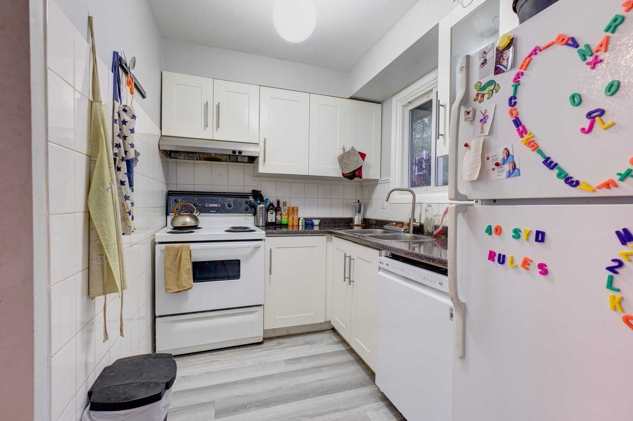 40 Sydenham St