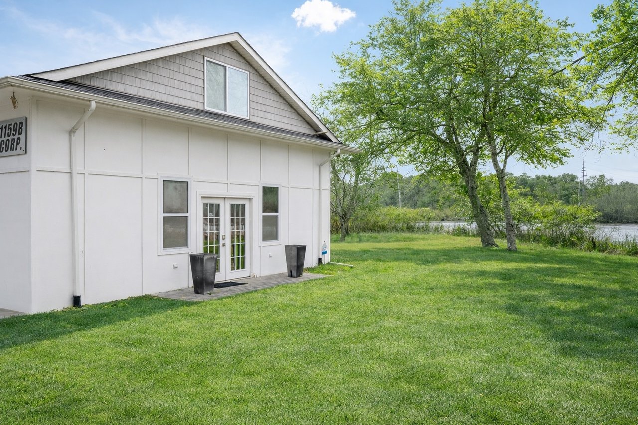 1161 West Main Street Riverhead