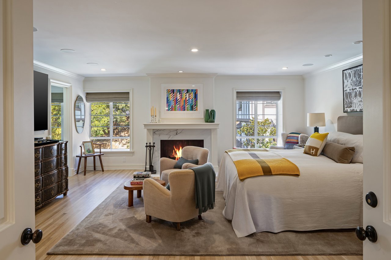 9541 Heather Rd, Beverly Hills