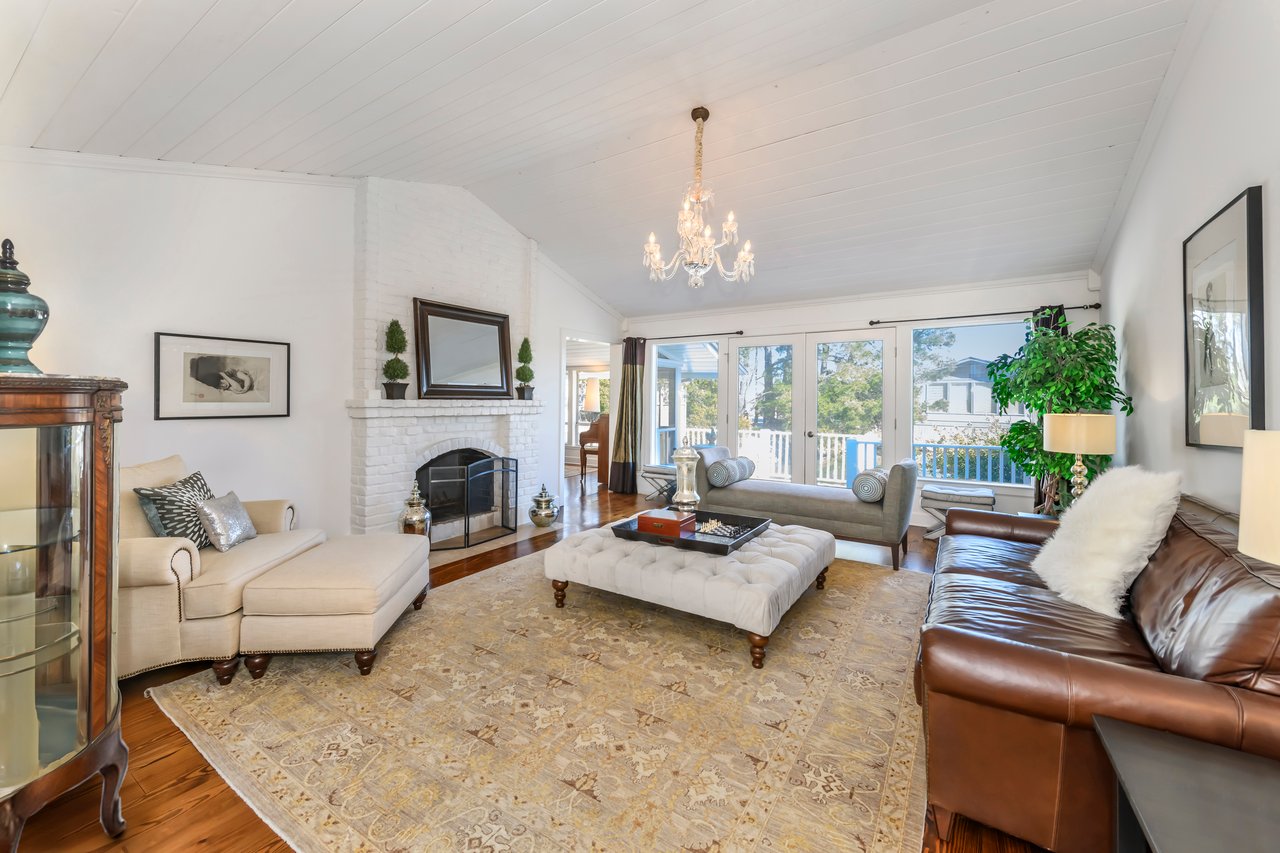 Sunny Waterfront Home with Pool, Hot Tub and Dock