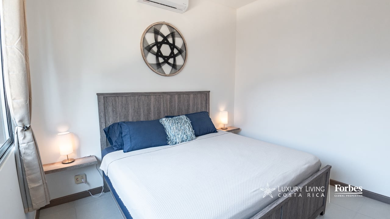 21565 - Corner house with 3 furnished bedrooms, a patio, in Cariari