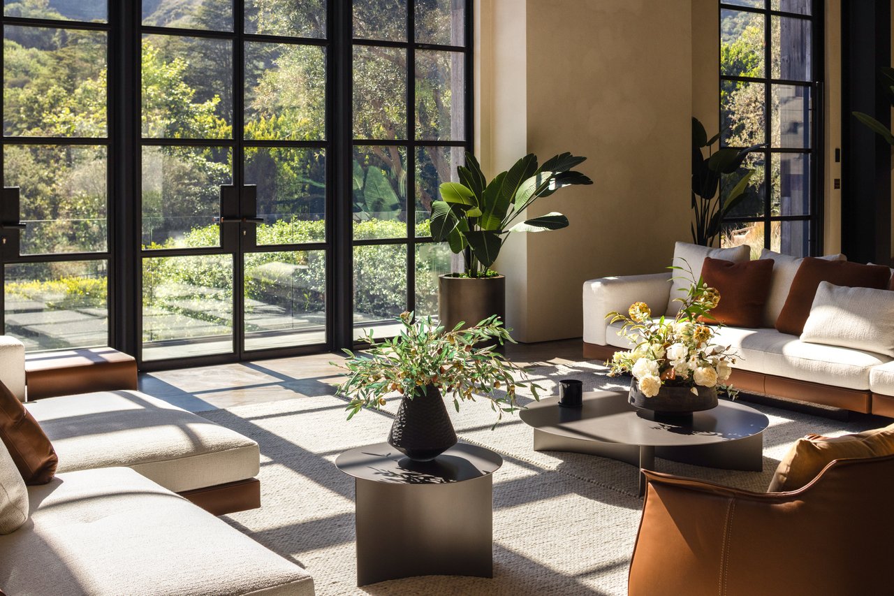2650 Benedict Canyon Dr, Beverly Hills