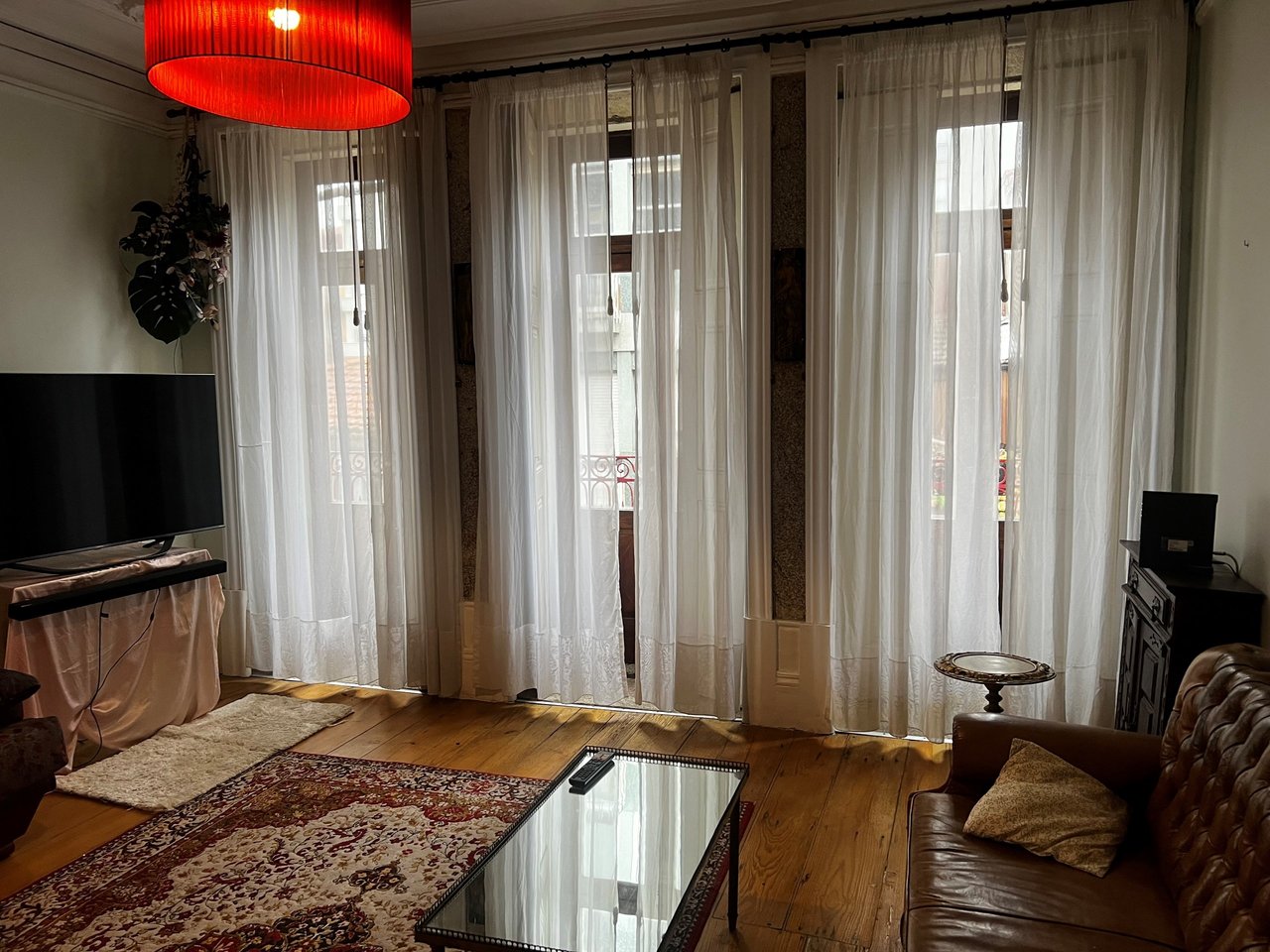 Traditional Four Story Building with Exceptional Investment Potential on Rua do Almada Porto