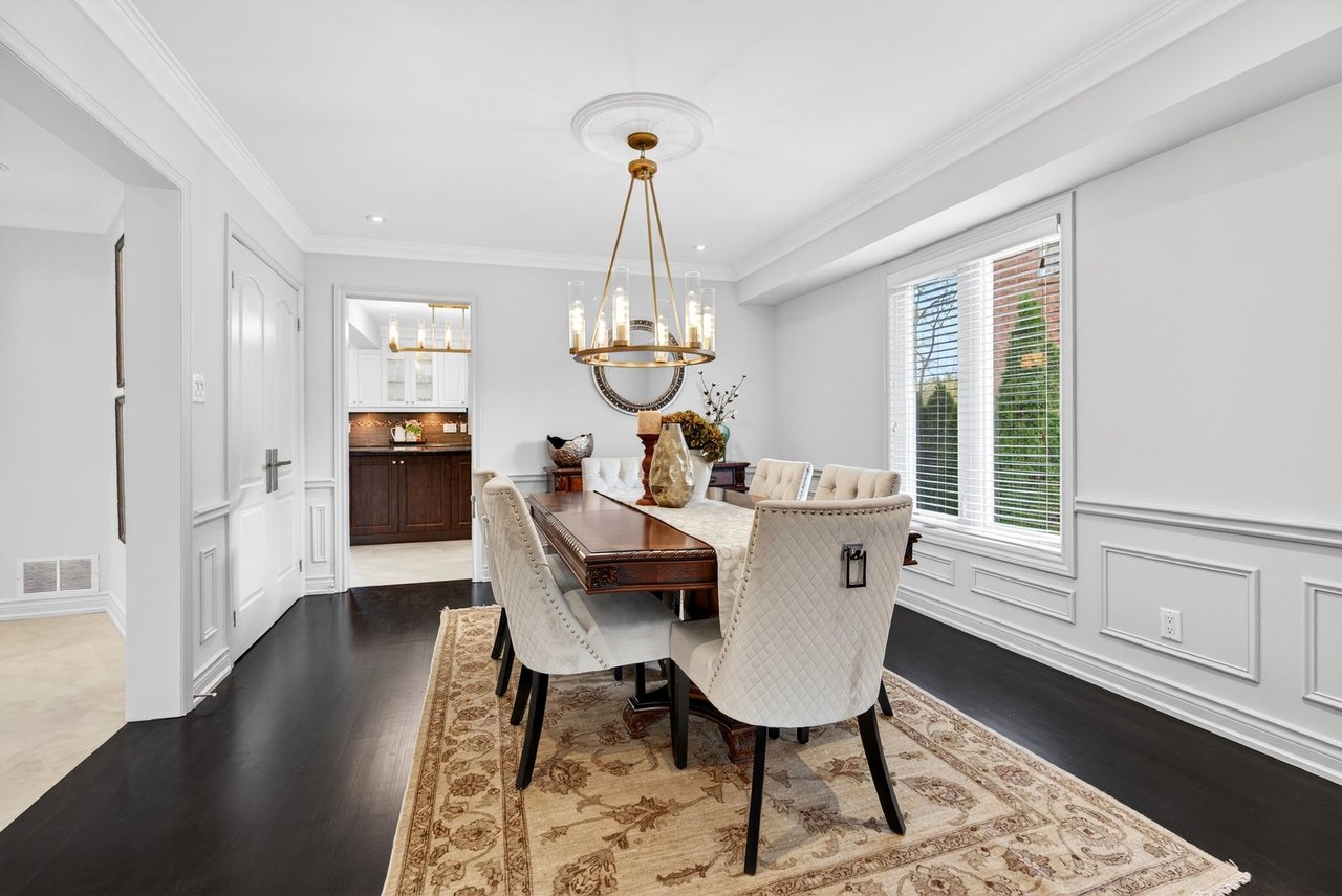 Grand Tyandaga Estate