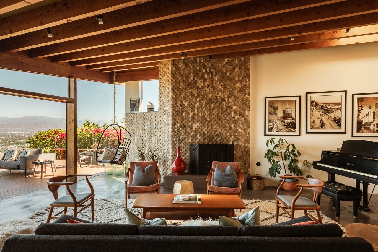 3604 Glenridge Dr, Sherman Oaks 