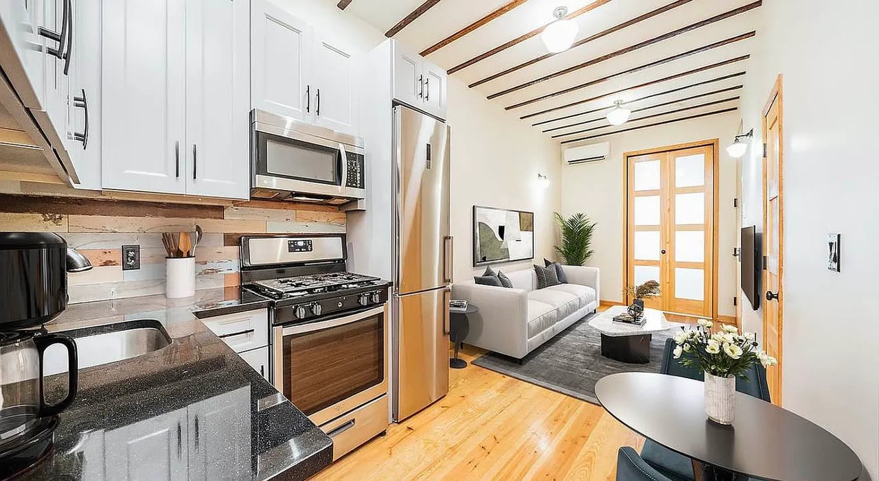 204 Starr St 2R