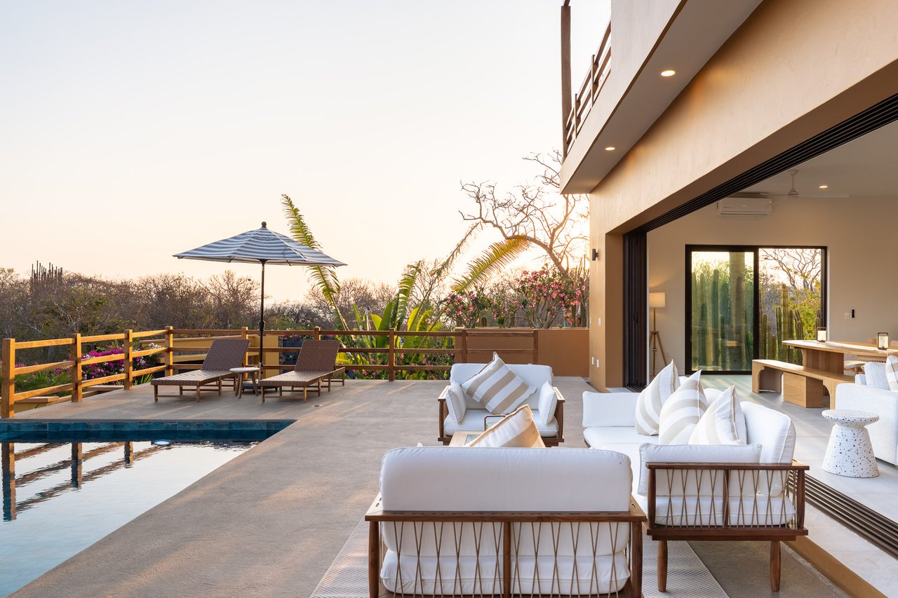 5 Bedroom, Single Family Home, La Cañada Casa A 