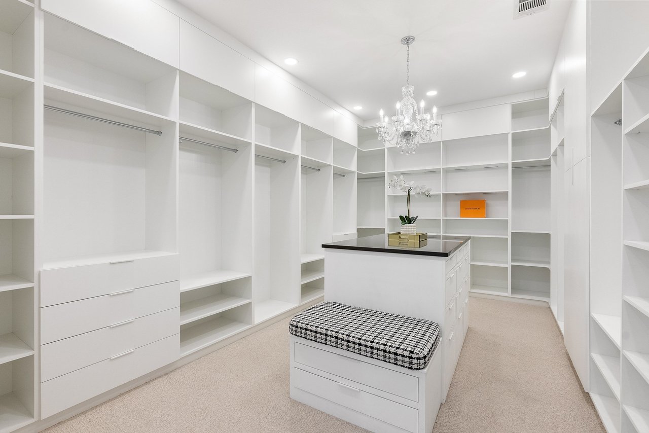 310 Bella Montagna Circle