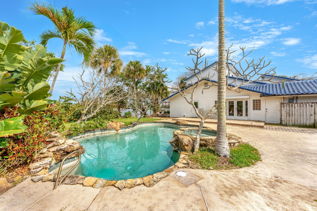 11450 S Tropical Trail