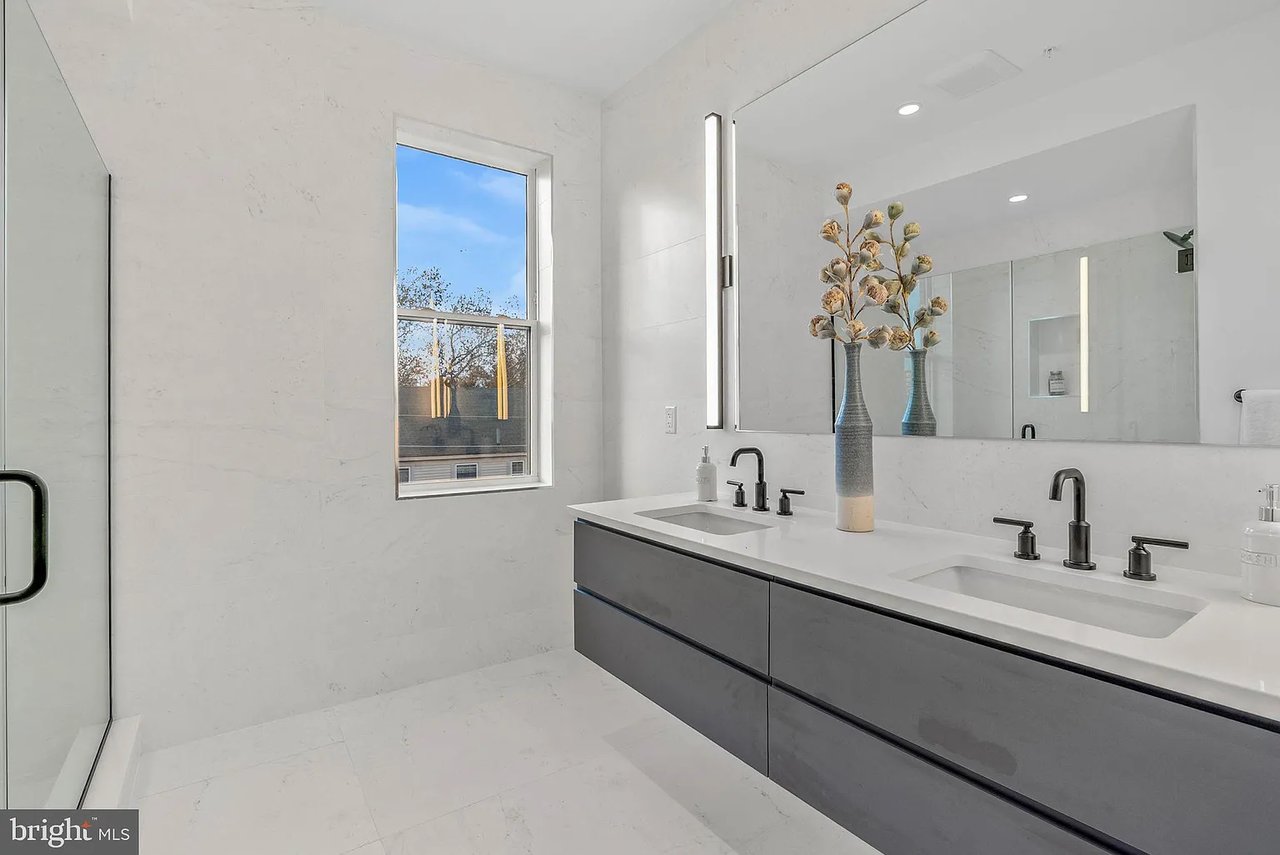 635 N 7th St #B3B, Philadelphia, PA 19123	