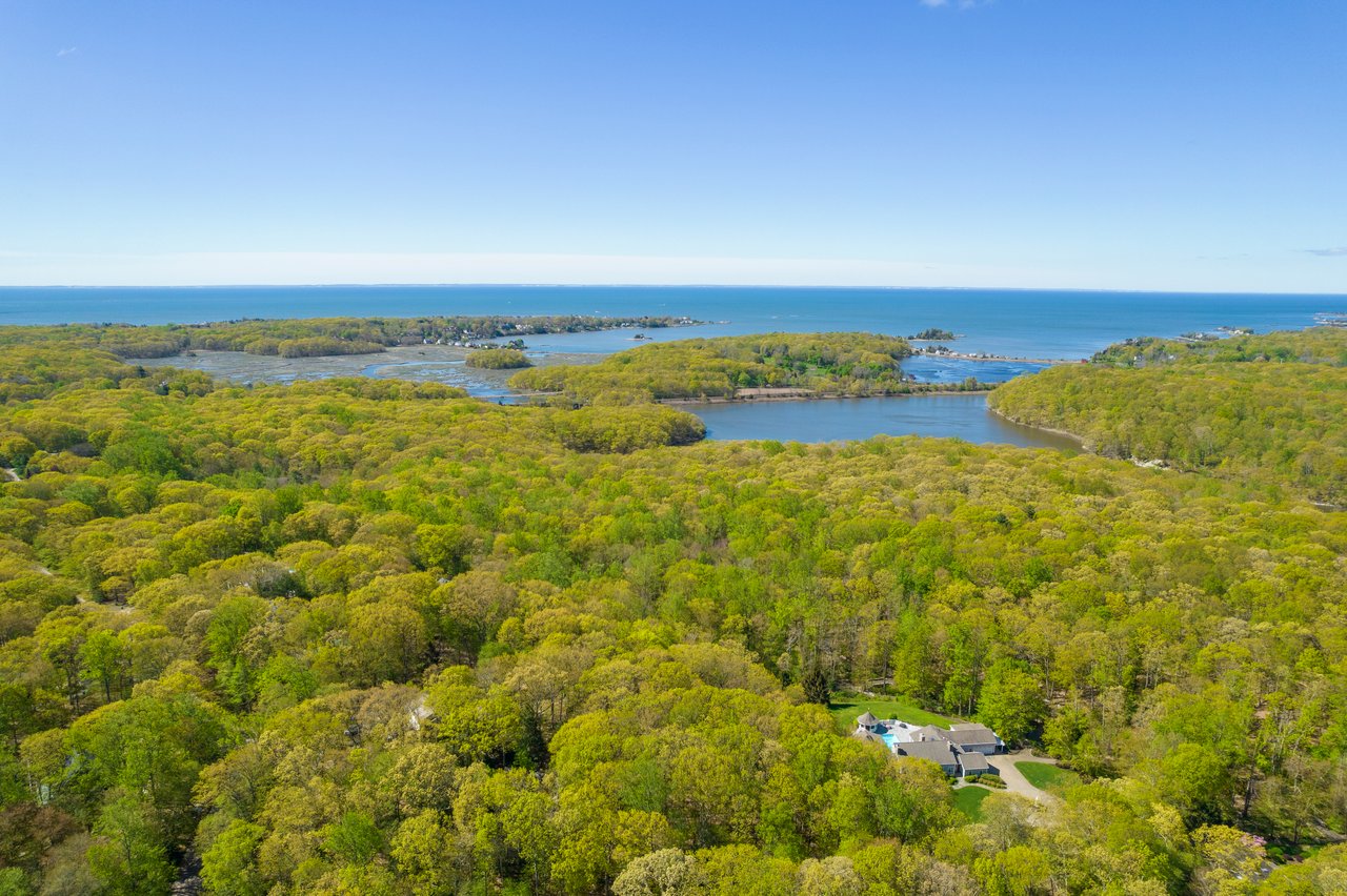 Selling in Guilford or Madison CT This Fall: What to Know