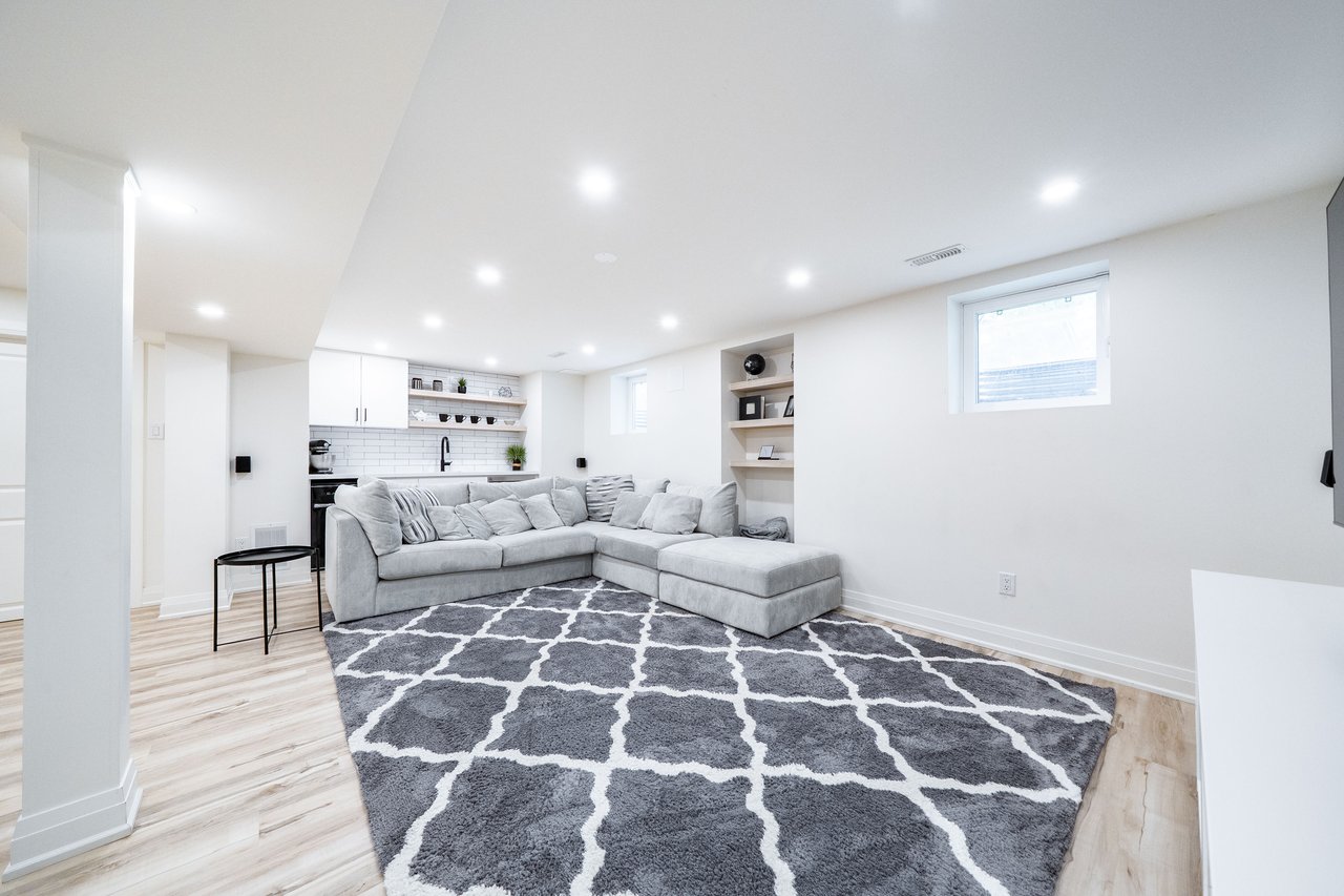 33 Jonagold Court
