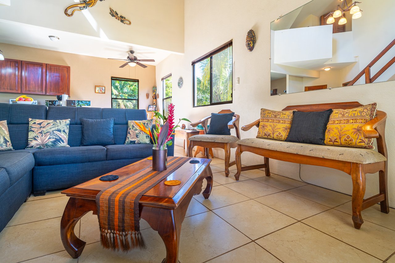 Casa Brisa de La Playa, 2 Bedroom Home Just Steps From the Beach!