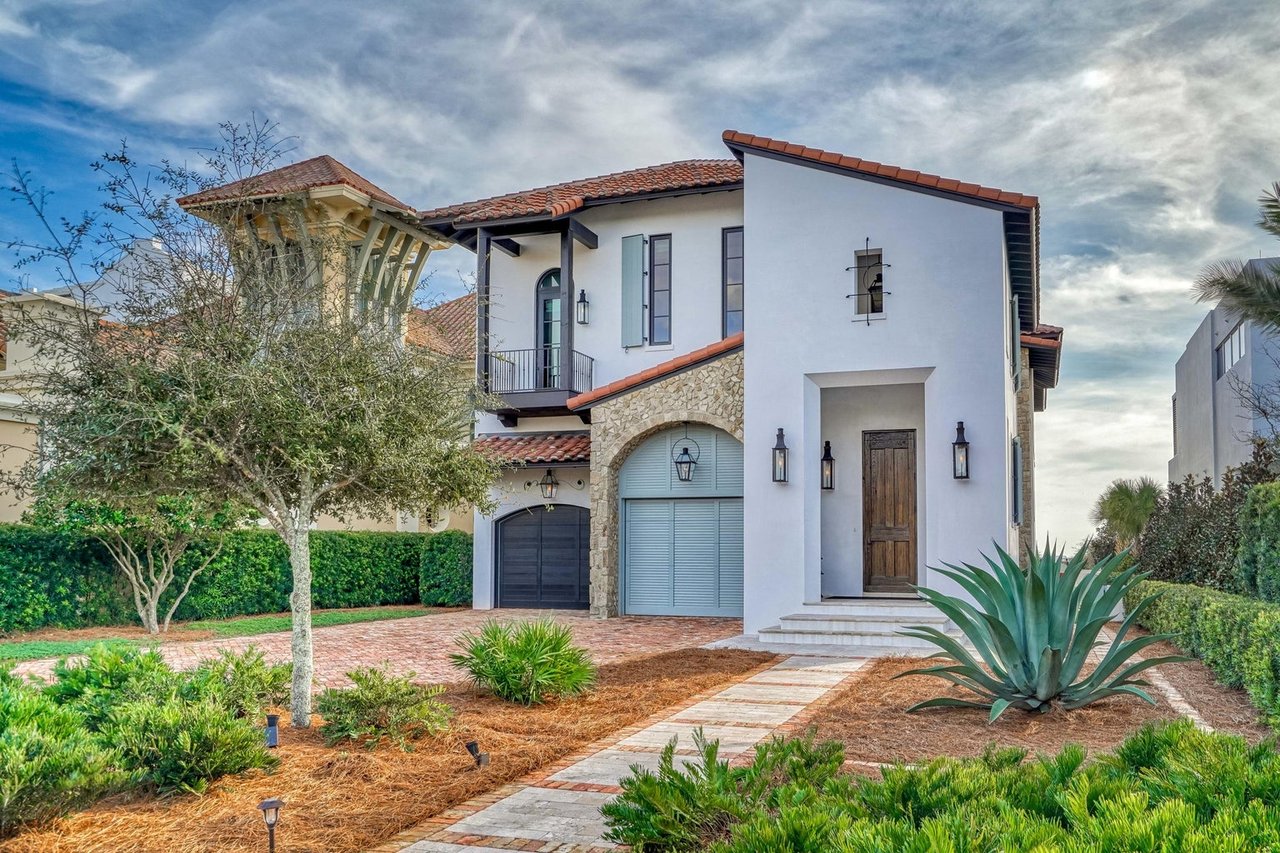 68 Paradise By The Sea Boulevard