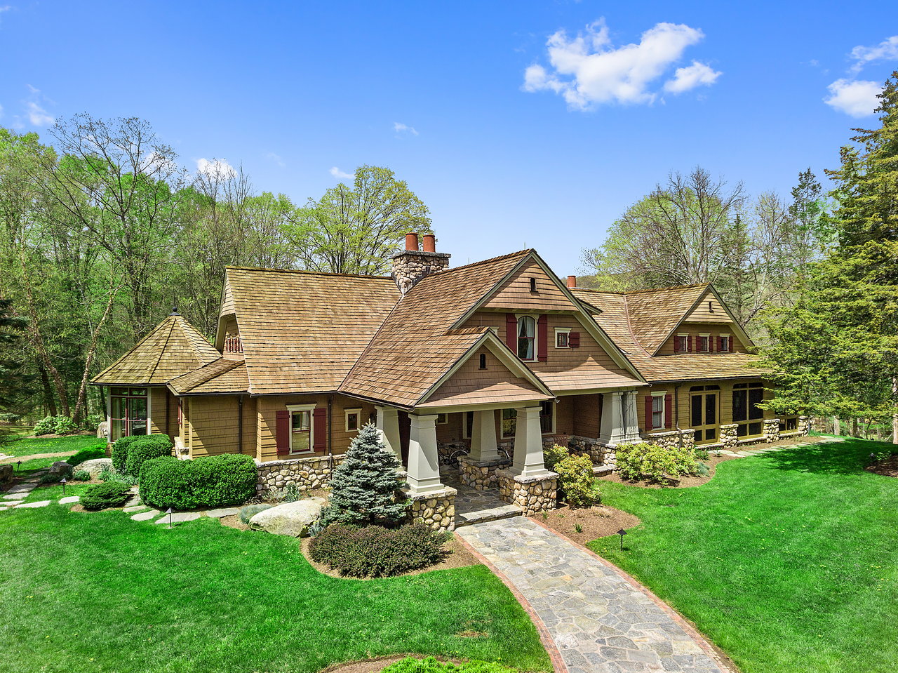 54 Old Stone Hill Road