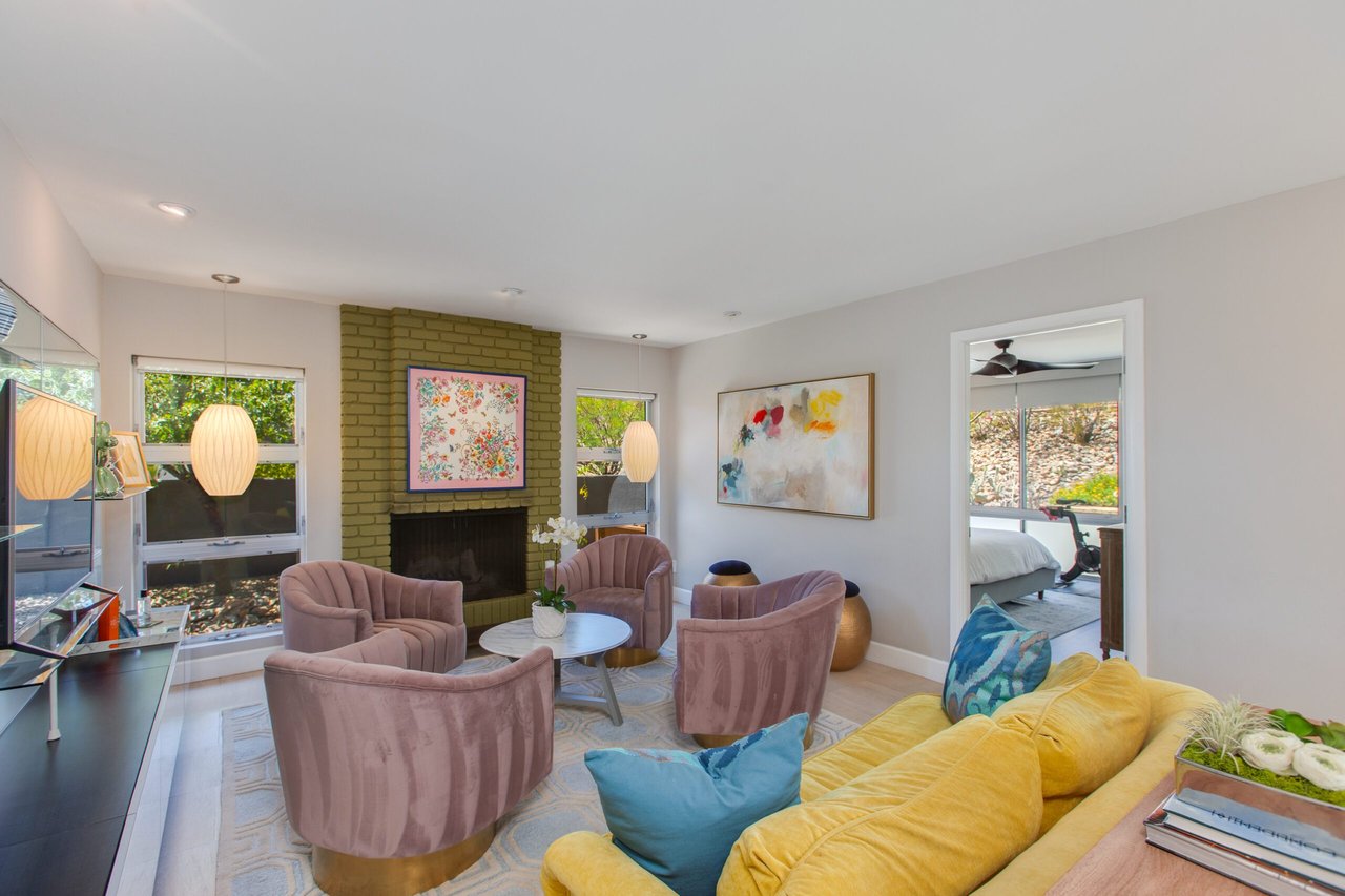 2230 E Belmont Avenue